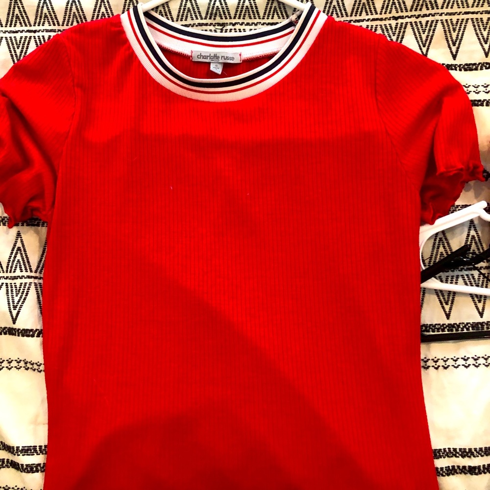 Charlotte Russe cropped tee shirt